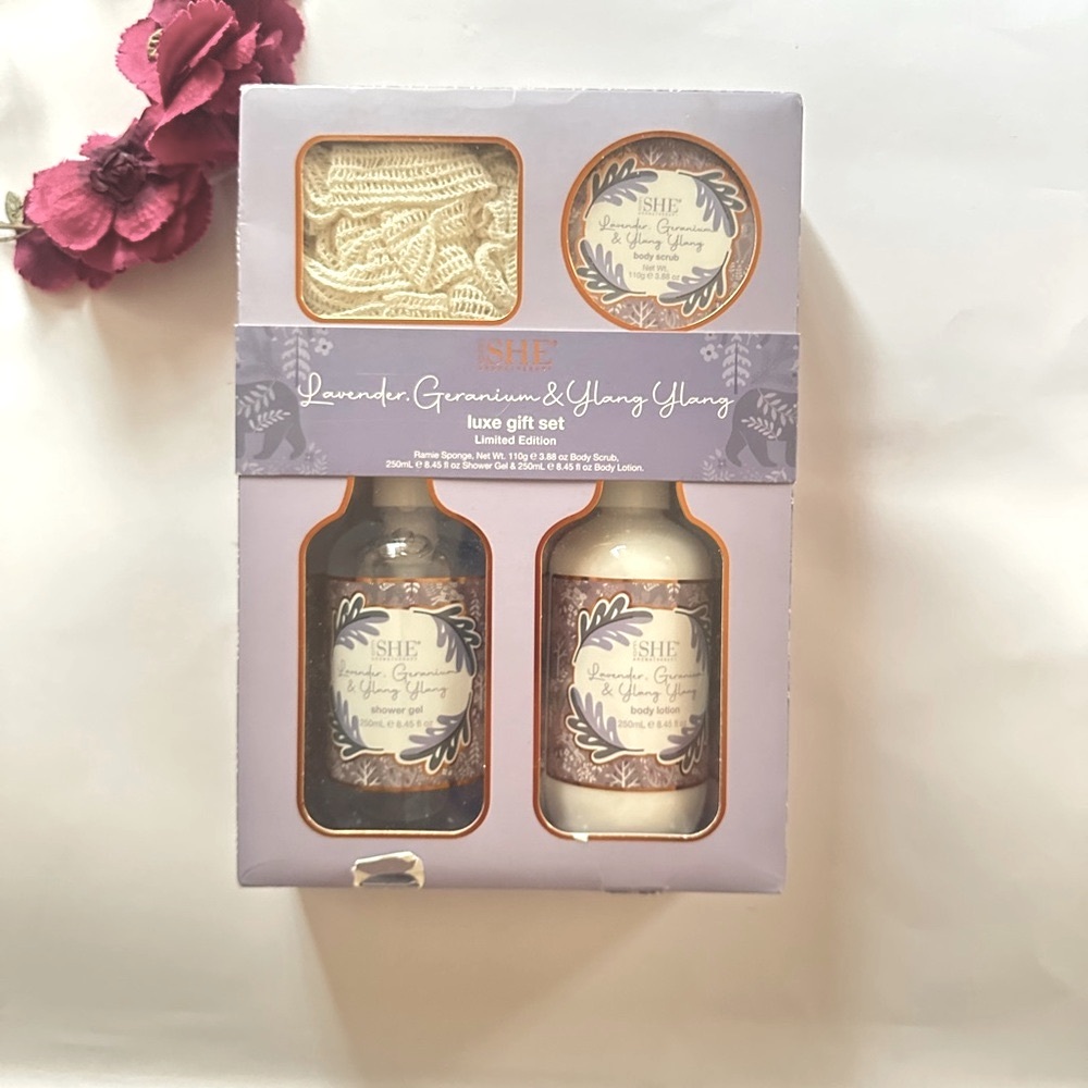 She Australia Lavender Geranium & Ylang Ylang Luxe Gift Set -Limited Edition NWT